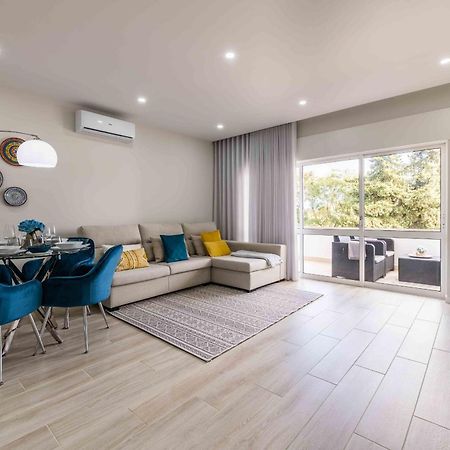 Casa Santa Maria - Sea View - 500M From The Beach - Wifi Albufeira Luaran gambar