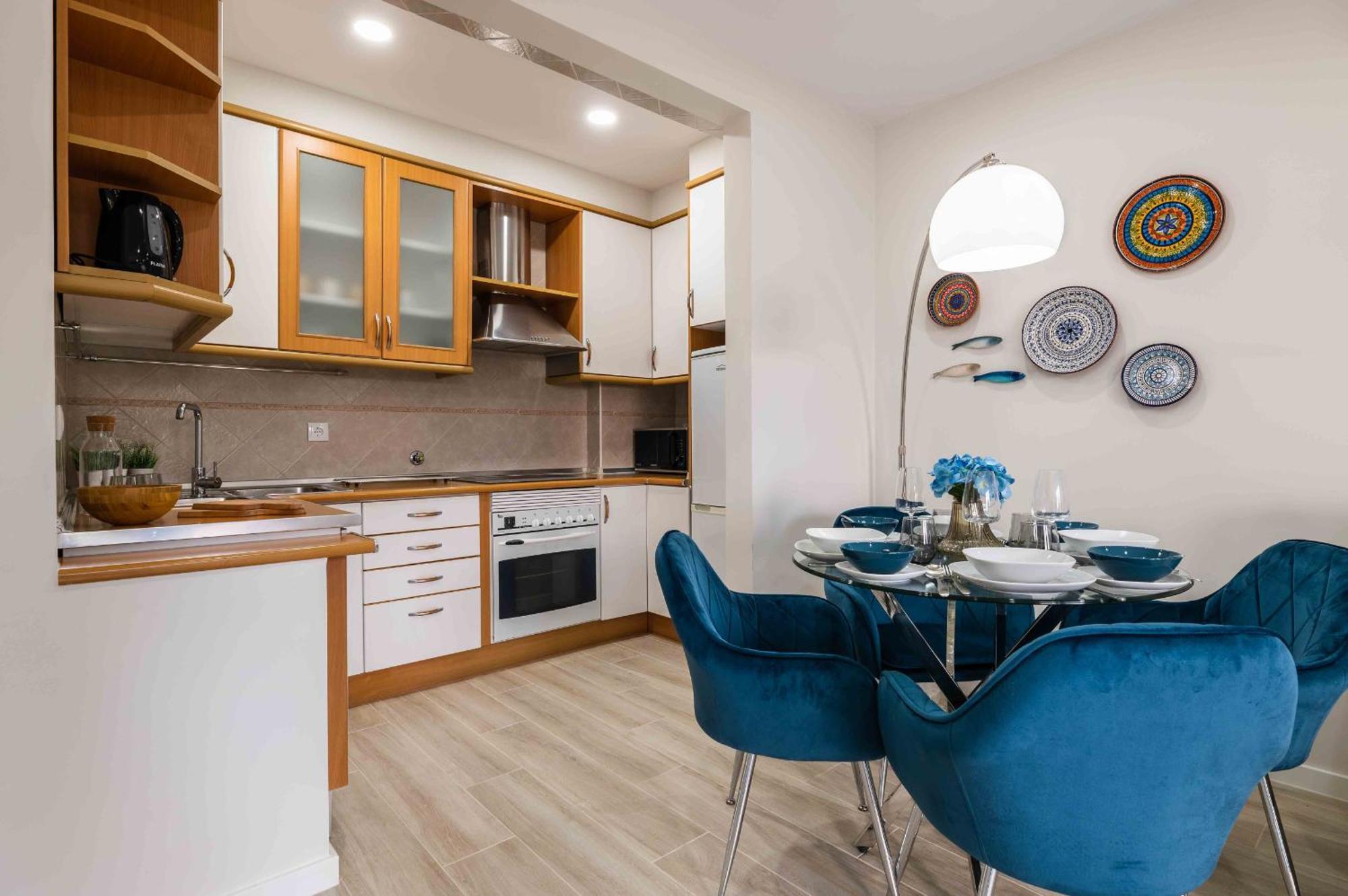 Casa Santa Maria - Sea View - 500M From The Beach - Wifi Albufeira Luaran gambar