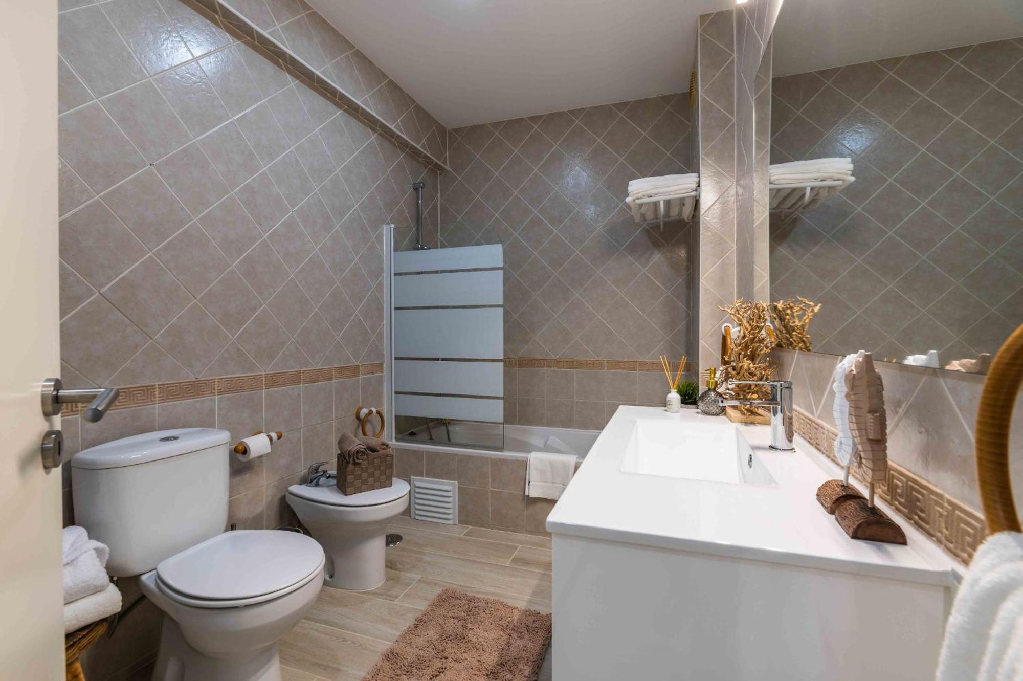 Casa Santa Maria - Sea View - 500M From The Beach - Wifi Albufeira Luaran gambar
